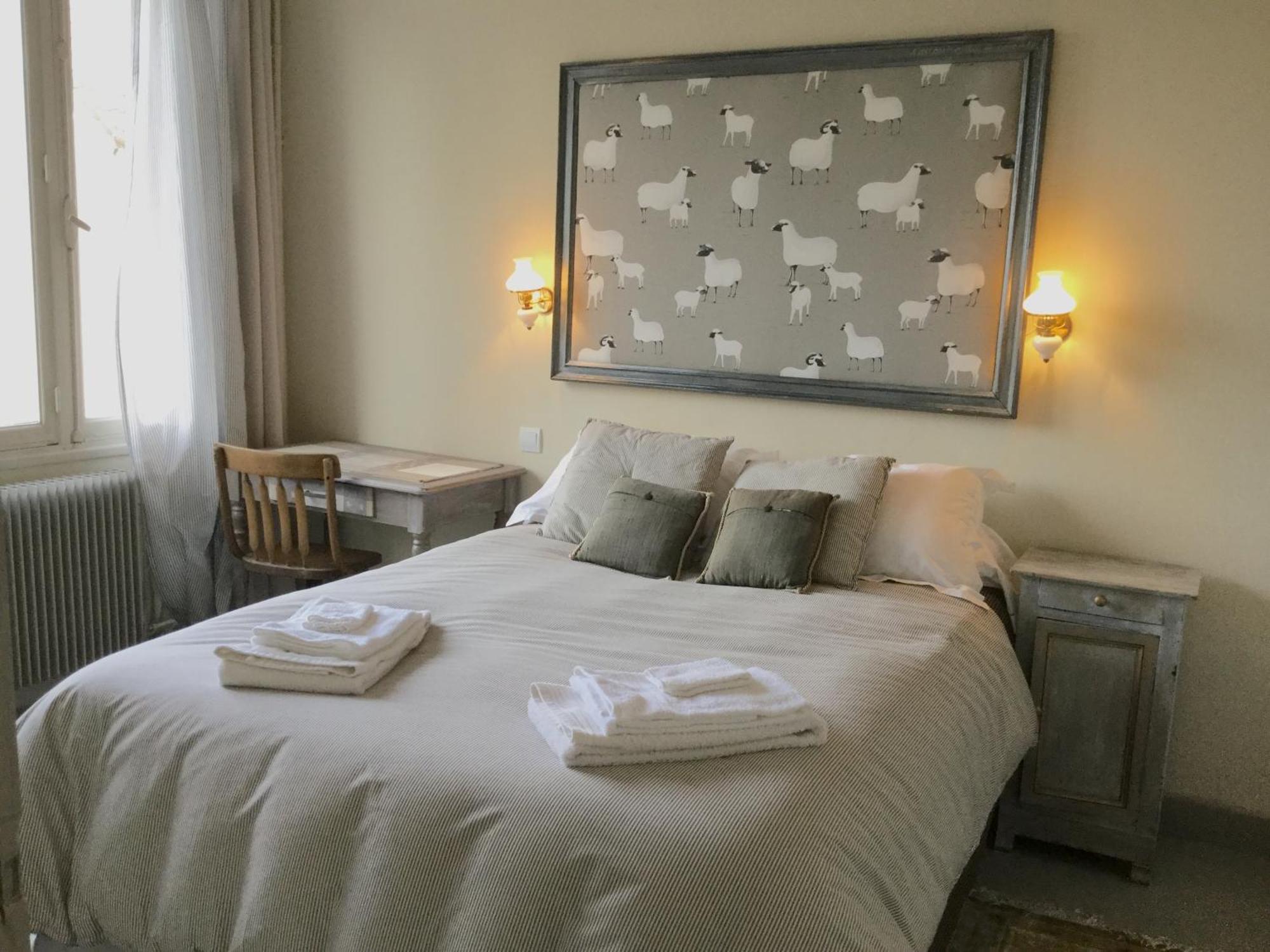 Le Logis Alexandra Bnb La Trimouille Екстериор снимка