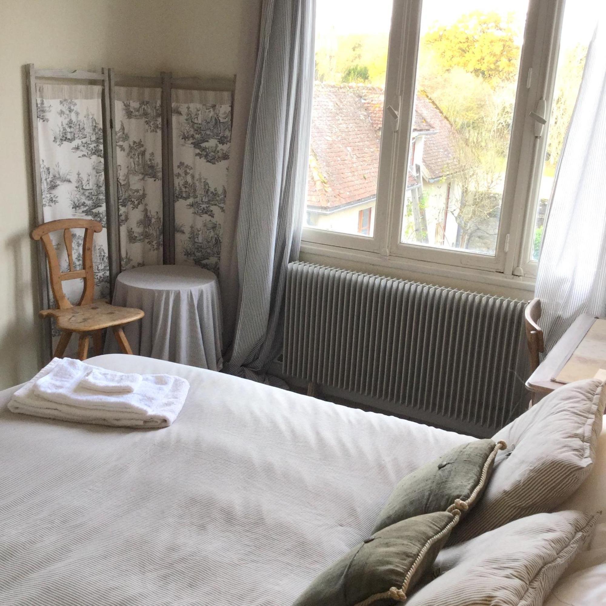 Le Logis Alexandra Bnb La Trimouille Екстериор снимка