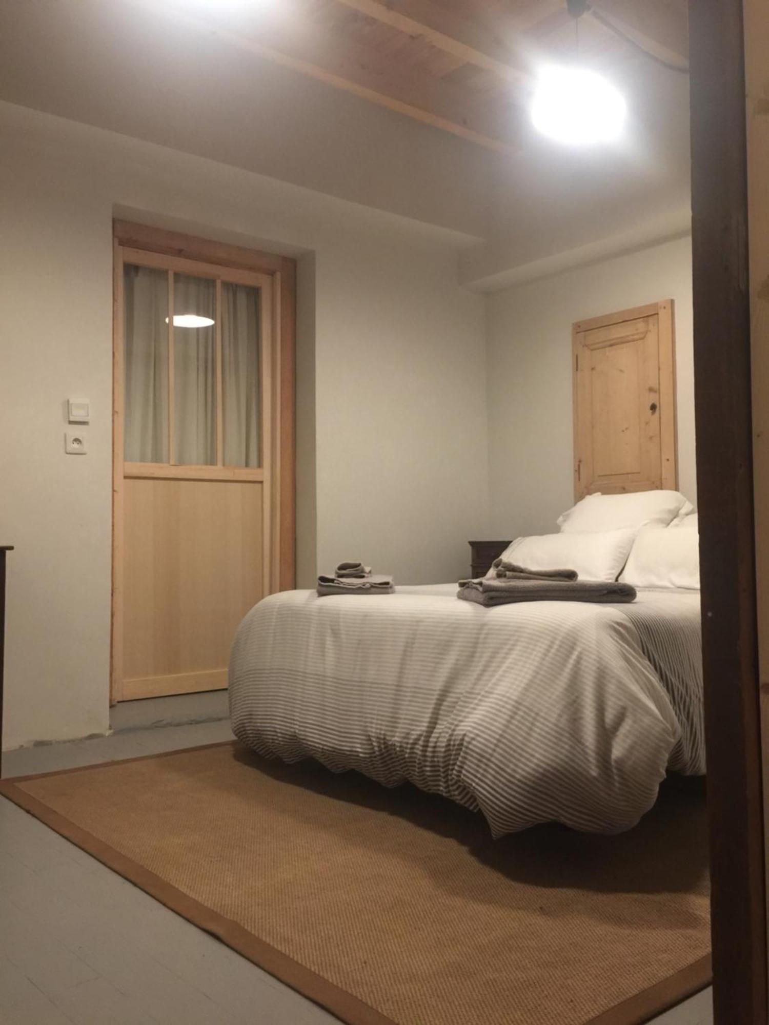 Le Logis Alexandra Bnb La Trimouille Екстериор снимка
