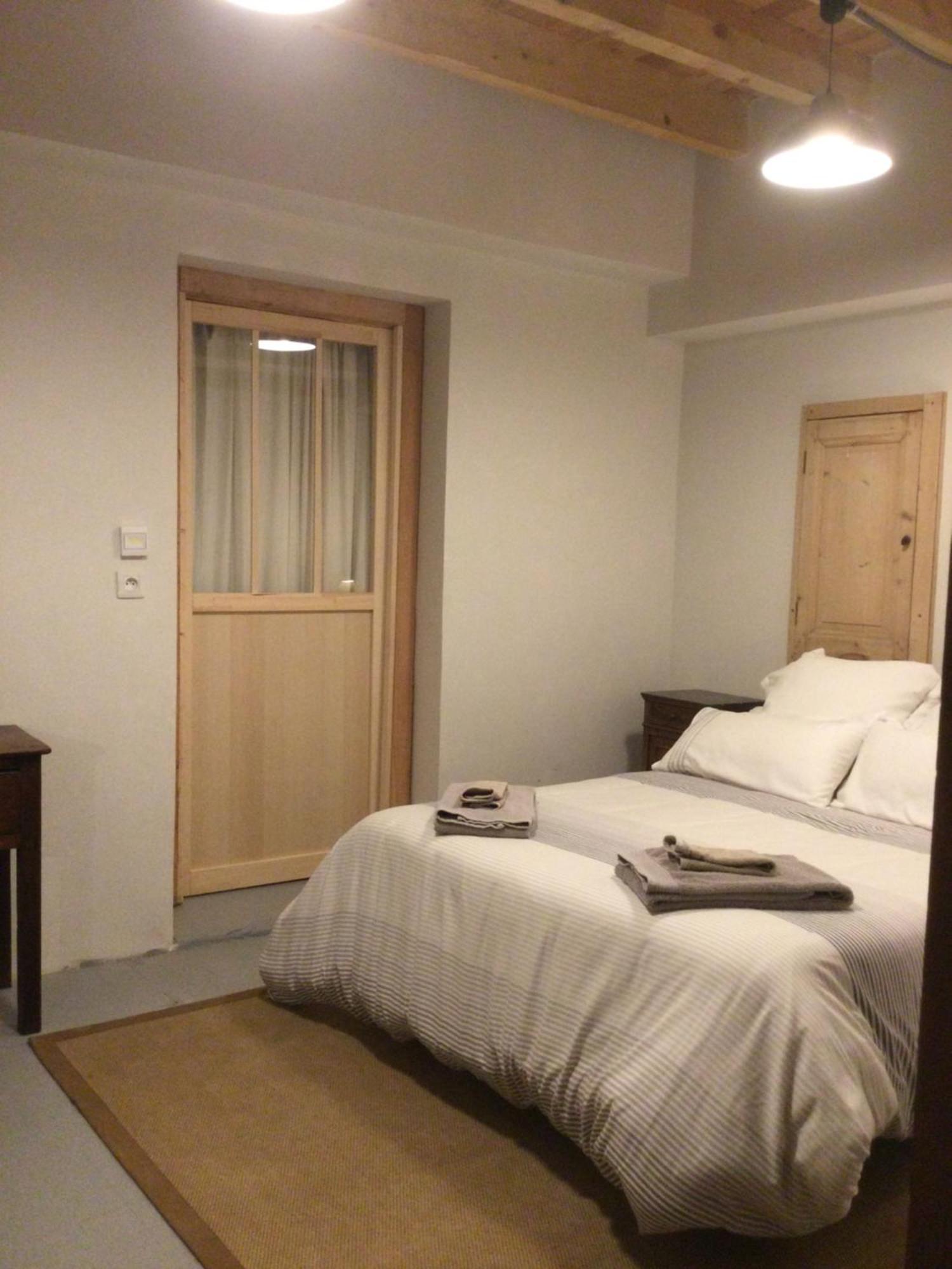 Le Logis Alexandra Bnb La Trimouille Екстериор снимка