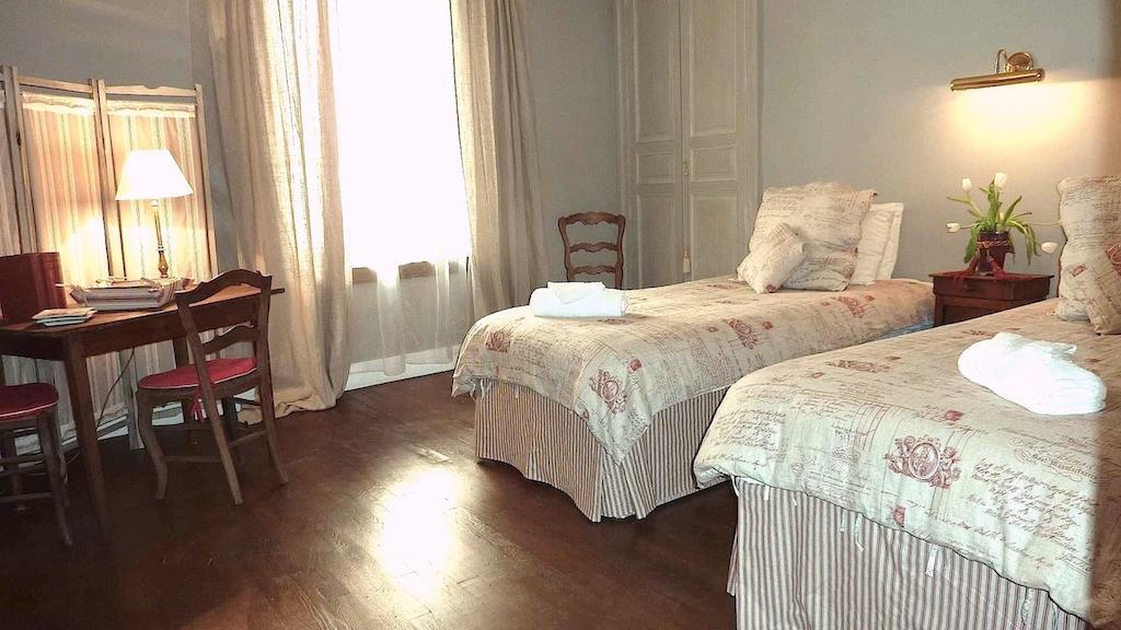 Le Logis Alexandra Bnb La Trimouille Стая снимка