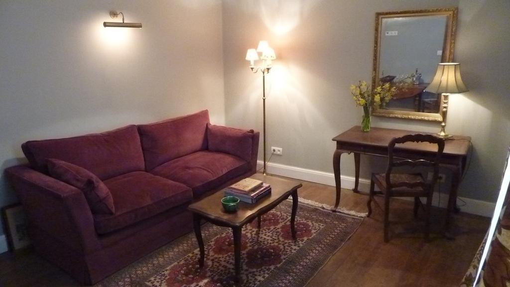 Le Logis Alexandra Bnb La Trimouille Стая снимка