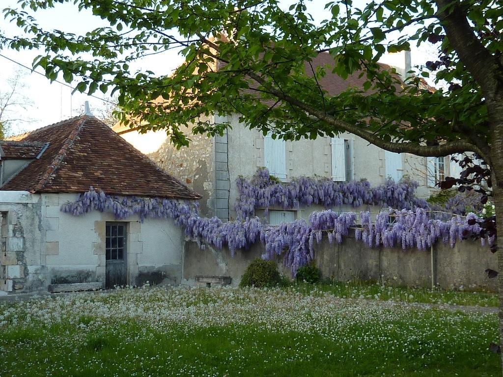 Le Logis Alexandra Bnb La Trimouille Екстериор снимка